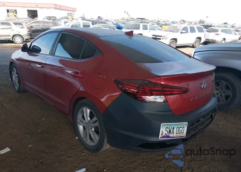 2019 Hyundai Elantra Sel z USA, uszkodzony, nr VIN 5NPD84LF0KH407534